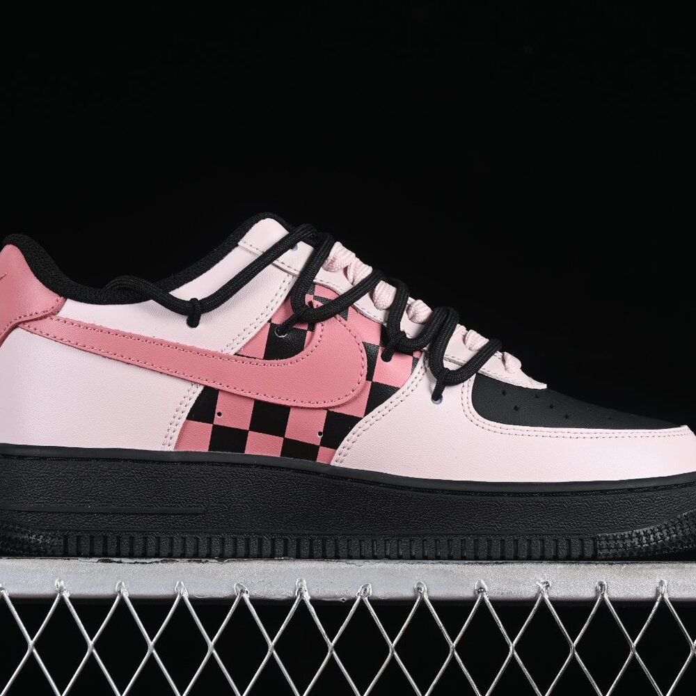 Womens Nike Air Force 1 '07 Pink & Black "Moon Love" Shoes - Picture 3 of 9